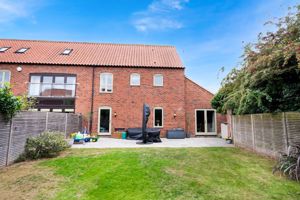 Photo 15- click for photo gallery